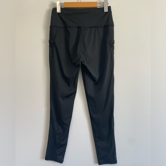 Black  Contrast Mesh Sports Leggings w Phone Pockets - Picture 5 of 7